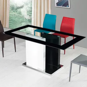Siyah cam yemek masası üst tarafından MDF yüksek parlak çerçeve MDF kaplı paslanmaz çelik