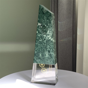 Trophée de reconnaissance personnalisé en cristal de marbre <span class=keywords><strong>vert</strong></span> pour entreprise avec gravure laser, design durable - Product Image 4