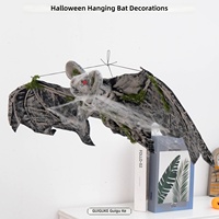 Nouveauté Halloween : Pendentif araignée en résine en forme de chauve-souris avec détails d'araignée, accessoires effrayants pour usage intérieur