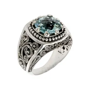 Exclusiva de piedras preciosas de Topacio Azul anillo de Plata de Ley 925 hecho a mano de la joyería de la plata esterlina 925