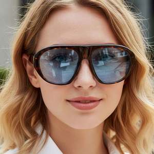 Gafas de Sol Personalizadas con Logotipo 2026, Diseño de Leopardo, Estilo Punk, Protección UV400, Color Caramelo, Tipo Piloto, para Hombre y Mujer - Product Image 4