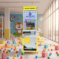 Machine à griffes populaire pour salles de jeux, avec accepteur de billets et armoire à monnayeur, pour centres de jeux