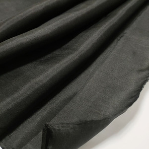 Couleur <span class=keywords><strong>noire</strong></span> 8mm <span class=keywords><strong>soie</strong></span> Habotai 45 "largeur 100% tissu de <span class=keywords><strong>soie</strong></span> de mûrier pour chemises doublure tissu vendre par la cour - Product Image 1