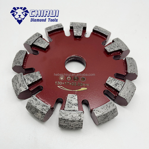 Cuchilla de sierra de diamante soldada con láser para ranurado en V de calefacción de pared y suelo OEM, para cortar hormigón y cemento duros - Product Image 1