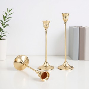 Ensemble de 3 bougeoirs décoratifs modernes en fer, noir mat, or et argent, pour la décoration de la maison - Product Image 5