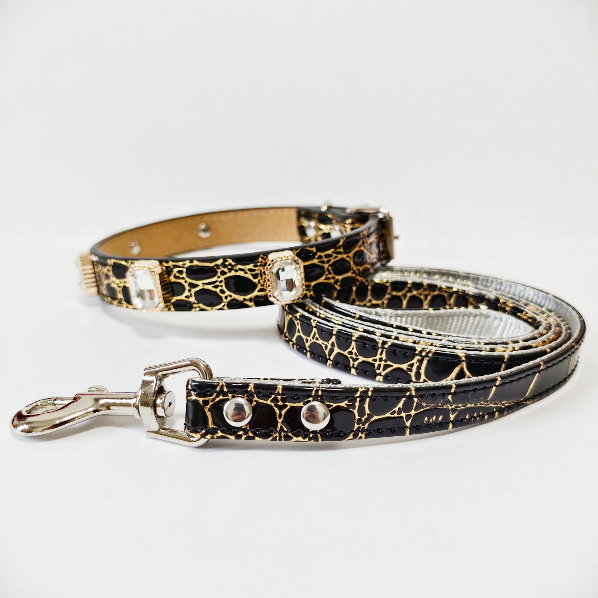 Black Collar+Leash