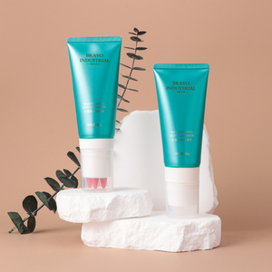 <span class=keywords><strong>Tubo</strong></span> Cosmetico Vuoto da 80g in Teal con Testina in Silicone per Detergente Viso, Personalizzabile con Logo OEM - Product Image 1