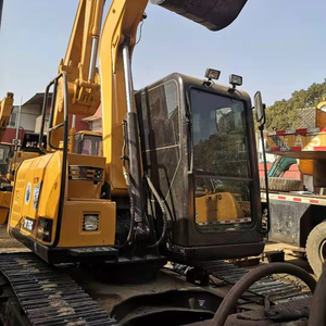 Excavadora Usada de Segunda Mano, Maquinaria para Movimiento de Tierras SANY SY75C en Venta - Product Image 1