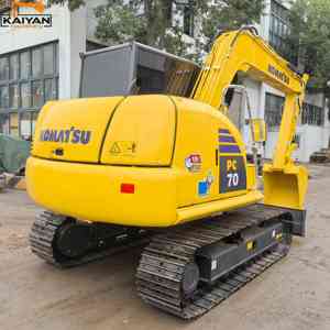 Excavatrice d'occasion Komatsu PC70 PC55MR, Mini-excavatrice sur chenilles d'occasion Komatsu PC70-8, Mini-excavatrice Komatsu PC56MR PC18 35 56 70 - Product Image 3