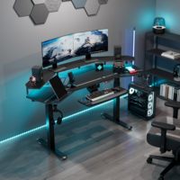 Bureau de jeu réglable en hauteur de nouvelle conception avec étagères convertibles à LED, moteur double électrique, design à fentes, noir