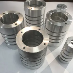 Aluminium Draaibankverwerking Om Niet-Standaard Veerverwerkingswerkstuk Te Tekenen