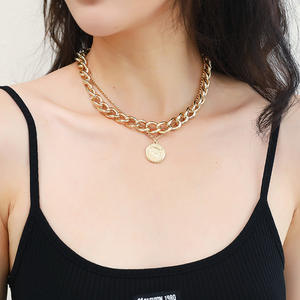 Zooying, collar con inicial chapado en oro <span class=keywords><strong>de</strong></span> 14 quilates para niñas, cadena <span class=keywords><strong>de</strong></span> clavícula ajustable, colgante <span class=keywords><strong>de</strong></span> letra delicada, circón <span class=keywords><strong>de</strong></span> moda para niños - Product Image 3