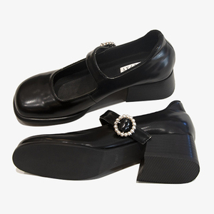 Mocassins pour femmes en cuir véritable noir à boucle, semelle épaisse, ouverture latérale, perles, chaussures d'été - Product Image 5