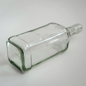 Bocal <span class=keywords><strong>en</strong></span> <span class=keywords><strong>verre</strong></span> personnalisé de 750ml pour whisky vins Tequila Brandy-bouteille d'eau peinture givre gravure décalcomanie estampage à chaud manipulation de surface - Product Image 4