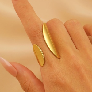 Anillos Ajustables de Joyería en Acero Inoxidable Bañado en Oro de 18K para Mujer, Anillo de Oro 18K Original y Moderno - Product Image 3