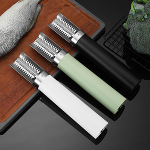 Descamador de Pescado Eléctrico Inalámbrico con Cuchillas Escalonadas, No Deja Residuos de Escamas - Product Image 3