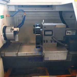 Modèle de <span class=keywords><strong>tour</strong></span> CNC CK6130 avec <span class=keywords><strong>mandrin</strong></span> manuel <span class=keywords><strong>à</strong></span> tourelle <span class=keywords><strong>à</strong></span> 4 stations et contre-pointe - Product Image 4