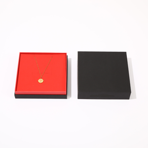 Boîtes cadeaux rigides écologiques pour bijoux avec logo en feuille <span class=keywords><strong>d</strong></span>'<span class=keywords><strong>or</strong></span>, finition noire mate, construction en carton gris avec éponge rouge passionnée - Product Image 5