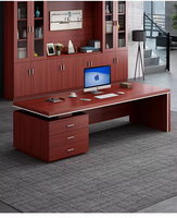 Bureau de direction moderne de 2m pour PDG Mobilier de bureau en bois Bureau de direction rouge