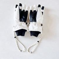 Gants de ski pour couples avec cordon anti-perte réglable, longue sangle de cou, nouveau style hiver, gants pour étudiants en polyester