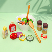 Set Pembuat Salad Kayu UBM dengan Mangkuk, Irisan Sayuran, Botol Saus, Permainan Peran Makanan Sehat Anak 3+