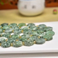 DIY Best-seller Perles en vrac-13mm Tache verte naturelle Hexagramme à facettes Accessoires de mode et bijoux