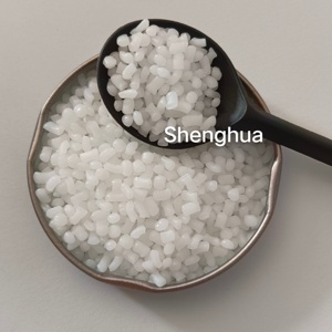 Flocons de PET de qualité alimentaire, copeaux vierges de PET, résine de PET CZ302 CZ318 CZ328 CZ328A CZ318A - Product Image 4