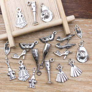 Colgantes de aleación de plata antigua con diseños de vestido de novia, tacón alto, copa de vino y máscara para joyería DIY y accesorios de fiesta para mujer - Product Image 4