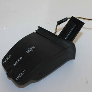 Palanca de Control de Volumen de Radio para Automóvil Ford Focus Mk1 2000, Usada, Lado Izquierdo, Modelo 2018 7-2-E-12 - Product Image 1