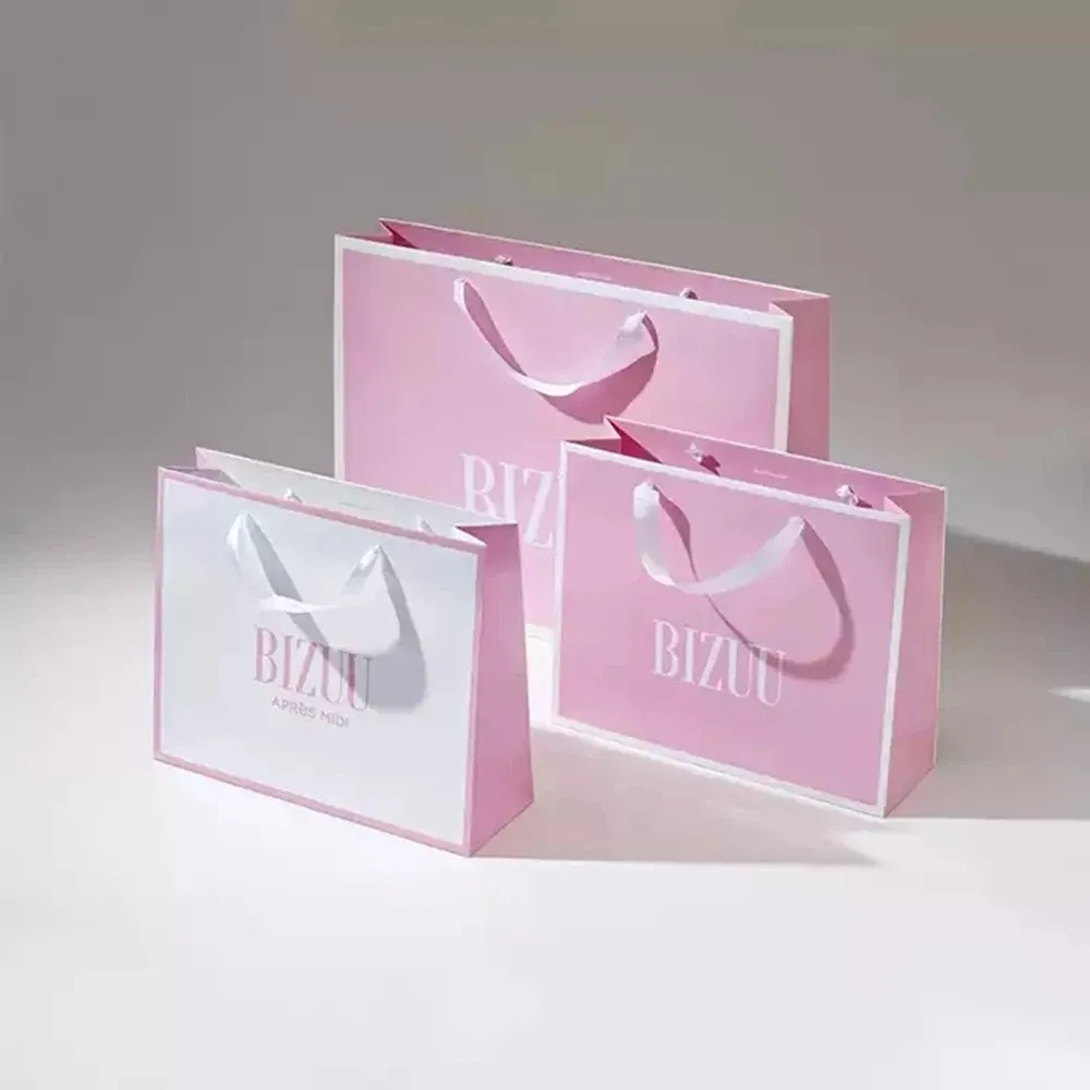 Sacchetti di gioielli di carta personalizzati con Logo personalizzato per l'orecchino del braccialetto del regalo di nozze