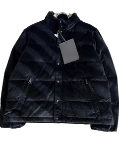 Chaqueta de Pana Negra para Hombre, Cuello Alto y Diseño Acolchado, Abrigo de Invierno Cálido con Cierre de Cremallera y Botones - Product Image 1