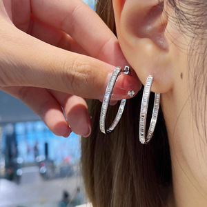 Orecchini Minimalisti per Donne, Accessori per Orecchie Semplici e alla Moda per Uso Quotidiano - Product Image 2