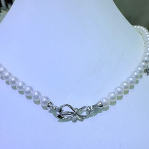 Collier pour femme M Butterfly avec perle d'eau douce Aurora presque sans défaut de 5,5 à 6 mm, boucle en argent pur à 100%, collection Zhuji - Product Image 1