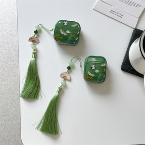 Étui translucide vert motif grue pour AirPods Pro 2 1 & AirPods 4 3 2 – Housse de protection souple - Product Image 1