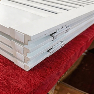 <span class=keywords><strong>Volets</strong></span> persiennes PVC et aluminium sur mesure, prix usine, pour fenêtres de chambre et d'entrée, horizontaux, faciles à nettoyer, vente en gros, OEM, pas cher - Product Image 4