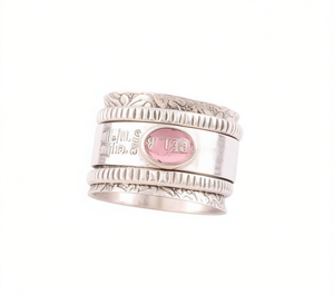 Anillo Giratorio Unisex de Plata de Ley 925 con Zirconia Rosa Natural, Banda Martillada Hecha a Mano, para Alivio de la Ansiedad, Bodas y Fiestas - Product Image 1