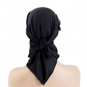 Vente en gros : Accessoires de foulards pour femmes musulmanes, design élégant, couleurs unies, hijabs et bandeaux en polyester et élasthanne, toutes saisons, personnalisables - Product Image 6