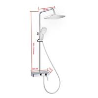 Ensemble de douche mural moderne avec pommeau de douche pluie finition brossée, cartouche céramique et jets de massage pour usage domestique et hôtelier