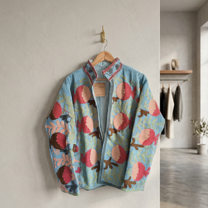 Chaqueta de terciopelo floral con cuello alto y manga larga para mujer, estilo otoñal, diseño Prairie Chic, venta al por mayor B2B, chaqueta Suzani - Product Image 1