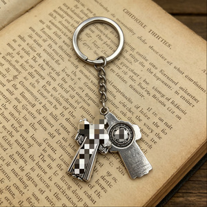Retro Metal 3D Portrait <b>Keychain</b> Zinc Alloy Silver Portable Pendant European American Style <b>Personalized</b> Jewelry - Product Image 2