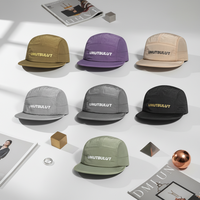 Casquette de randonnée sportive à 5 panneaux en nylon imperméable à séchage rapide avec logo personnalisé et visière plate