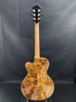 Guitare électrique jazz personnalisable Yunzhi de 15 pouces, corps creux artisanal avec touche en ébène et érable strié pour lutier
