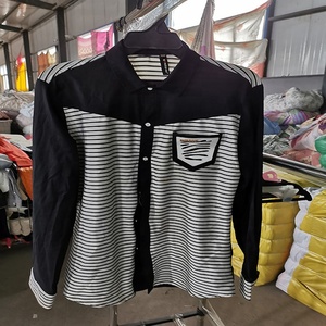 Salida de Fábrica de Vestidos de Noche de Dubái de Grado A, Pacas Garantizadas con Materiales Limpios, Solo para Vestidos de Noche Dorados - Product Image 5