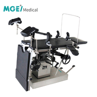Table d'opération manuelle hydraulique en acier inoxydable pour la chirurgie générale hospitalière et l'utilisation multi-services