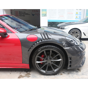 Kit carrosserie style YG pour 718 982 BOXSTER CAYMAN, modification et amélioration de voiture 2016-2023 : pare-chocs avant, garde-boue en fibre de carbone. - Product Image 6