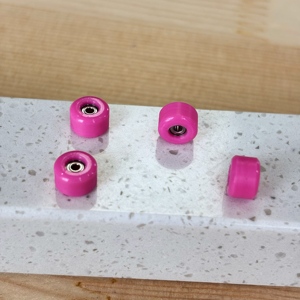 Nieuwe TPU Street Fingerboard Wielen 64D Hardheid Hoge Snelheid Lagers 11 Kleuropties Kindvriendelijk 7.4*5mm - Product Image 5