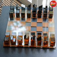 Jeu d'échecs en acrylique SHP, plateau transparent, pièces cylindriques géométriques, design minimaliste pour la décoration de la maison