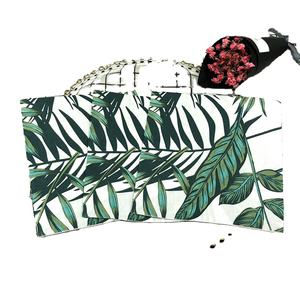 <span class=keywords><strong>Serviette</strong></span> feuille d'arbre <span class=keywords><strong>de</strong></span> couleur foncée 33*33, 3 couches. Convient à toutes les occasions. Papier <span class=keywords><strong>Serviette</strong></span> Jetable - Product Image 2