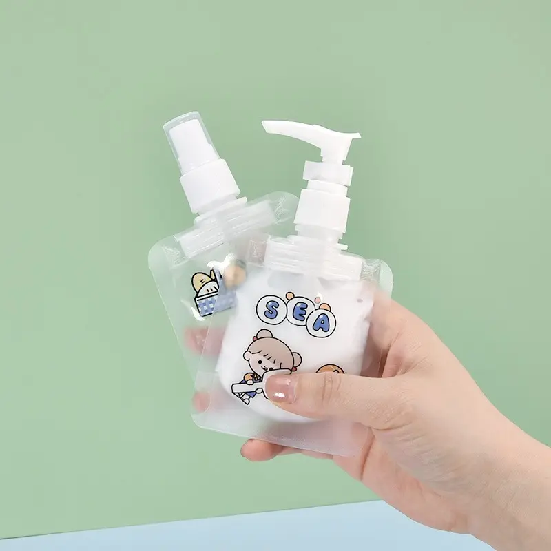 Mini sacchetto di imballaggio in plastica trasparente opaca da 30/50ml con coperchi a testa spray ribaltabile a pompa