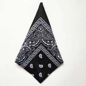 Bandana Supply : Source fiable de bandanas tendance, adaptés aux chaînes de magasins et aux boutiques en ligne - Product Image 1